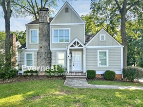 Building Photo - 605 Flat Shoals Ave SE