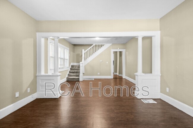 Foto del edificio - 4118 E Washington St