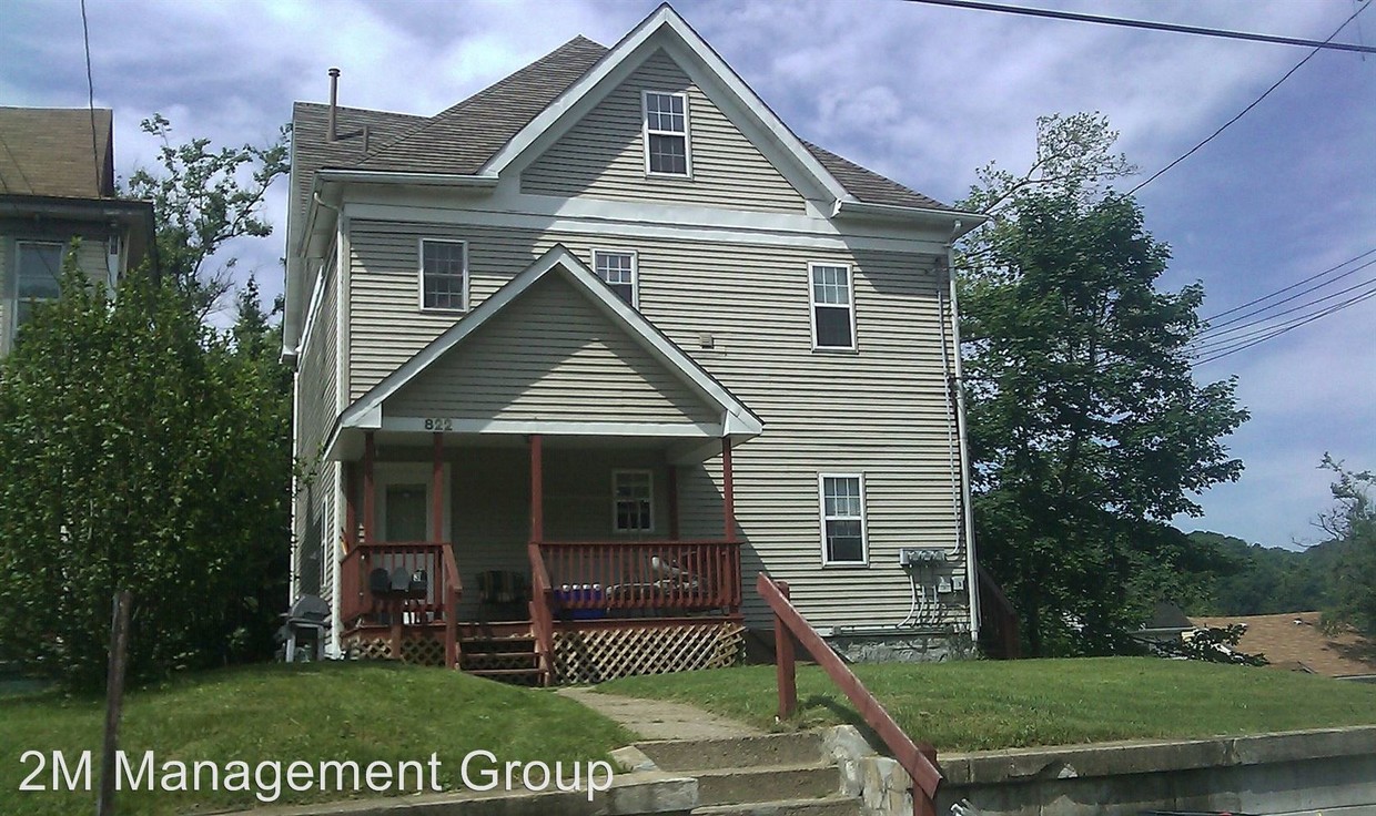 Primary Photo - 822 8th Ave