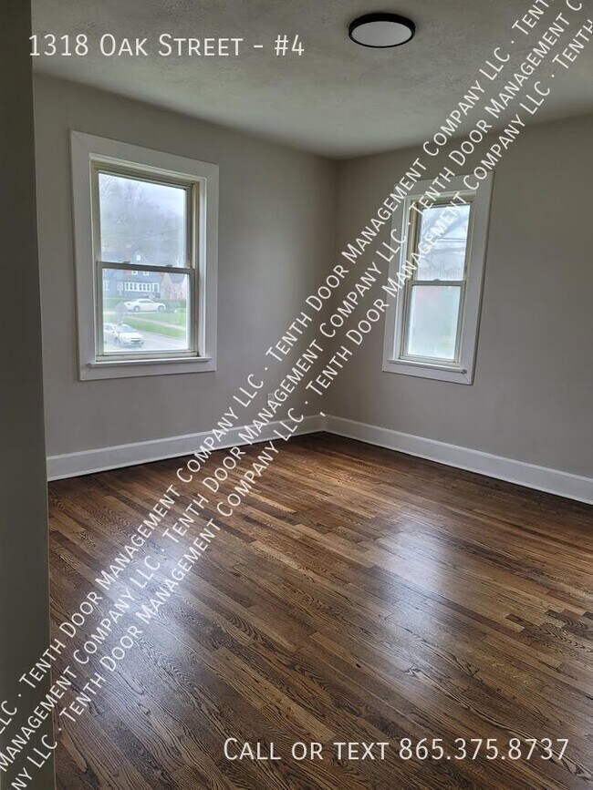 Foto del edificio - 1318 Oak St