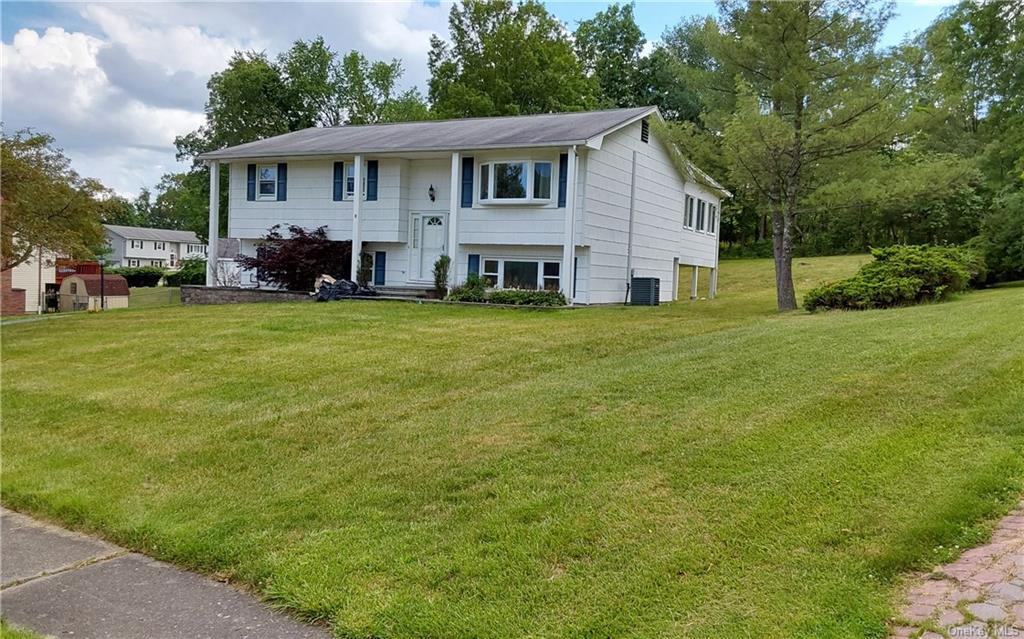 4 Regina Dr, Woodbury, NY 10930 House Rental in Woodbury, NY