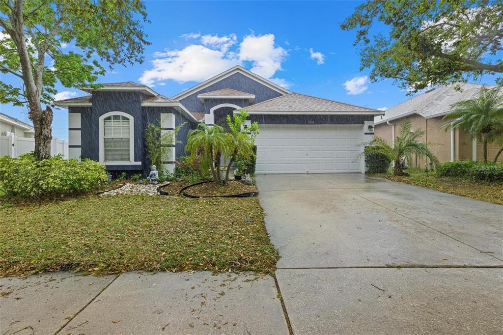 Foto principal - 8339 Canterbury Lake Blvd