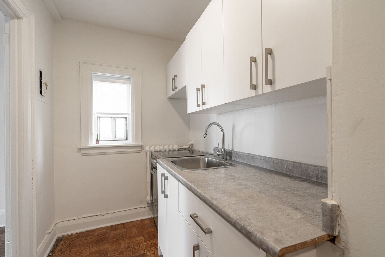 Photo principale - 110 Wellesley St E