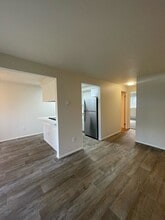 Building Photo - Sunpointe