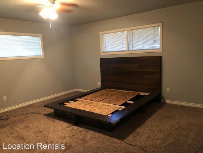 Building Photo - 4 br, 2 bath House - 4211 49th Street