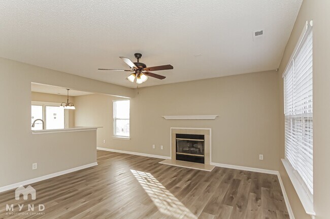 Building Photo - 12224 Stewarts Crossing Dr