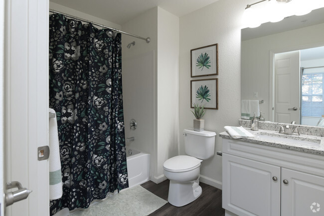 Master Bathroom - Audubon Shrewsbury