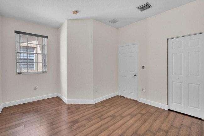 Building Photo - $3,199MONTHLY;13227 SW 42ND STREET HOLLYWO...