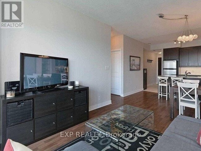 Building Photo - 50 Absolute Ave