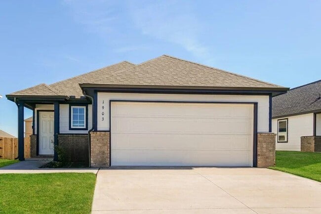 Foto del edificio - 1903 Crimson Lake Blvd