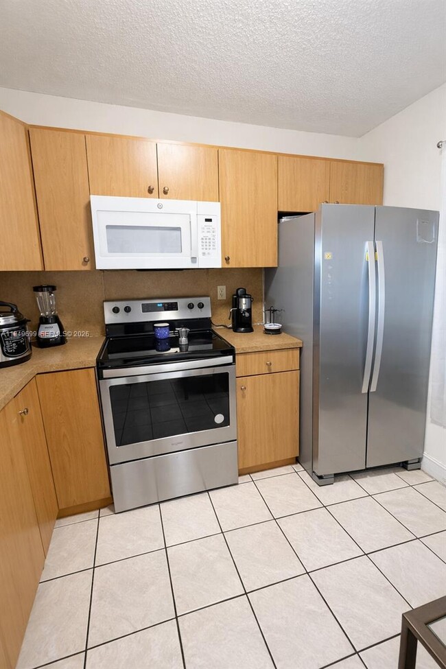 Foto del edificio - 19805 SW 114th Ave