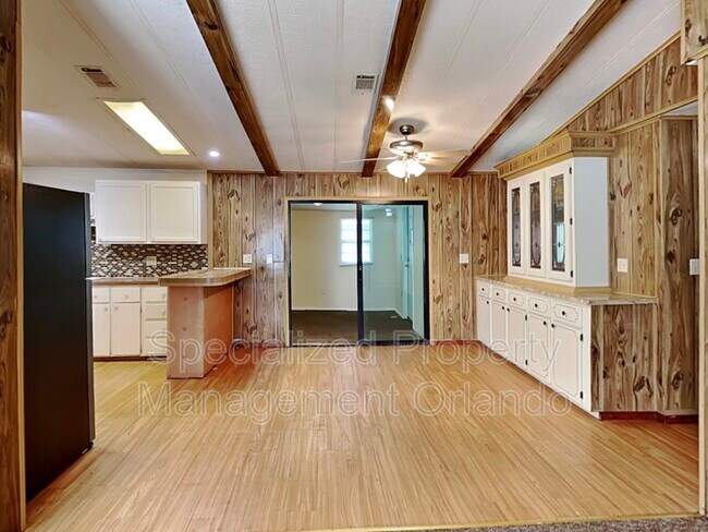 Building Photo - 6838 Pompeii Rd
