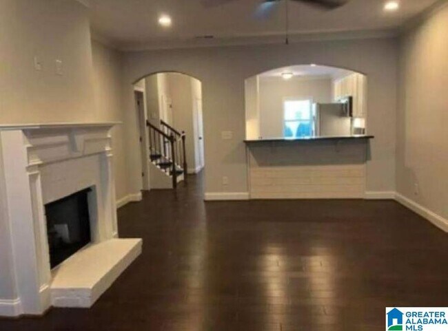 Foto del edificio - 4020 Lennox Rd