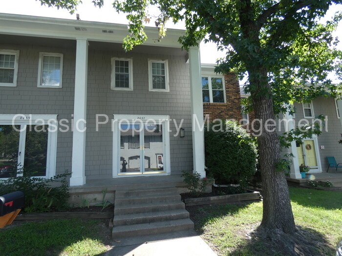 Primary Photo - Great Location Townhome- 8037 N Harrison Lane
