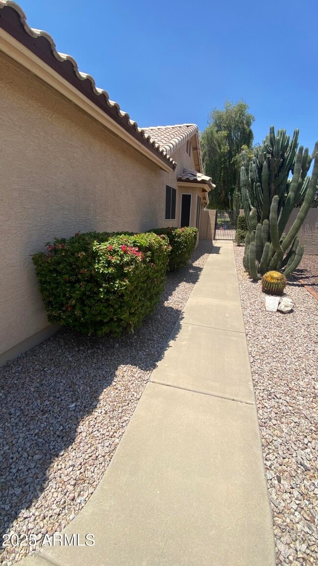Building Photo - 20624 N 61st Ave