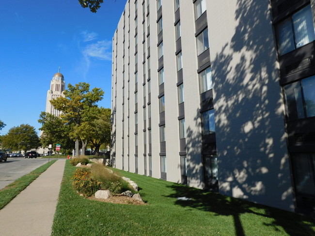 Building Photo - Capitol View Tower Apartments - Seniors 62+