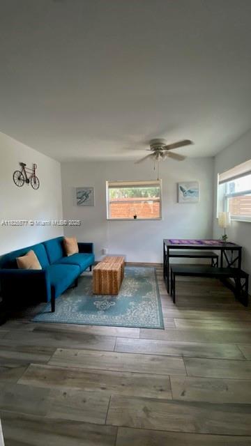 Foto principal - 656 NE 82nd St