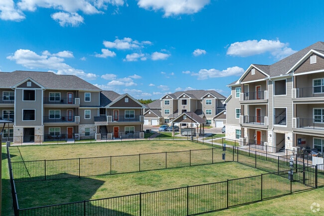 Building Photo - Village at Pepper Creek Apartments