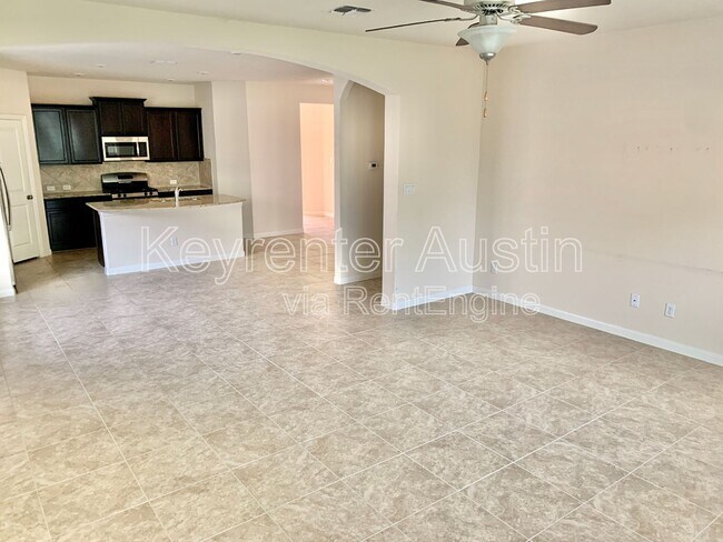 Foto del edificio - 331 Shale Cir