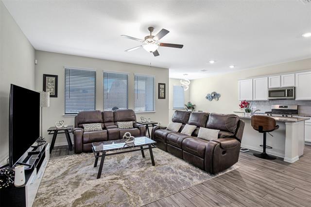 Foto del edificio - 409 Hackberry St