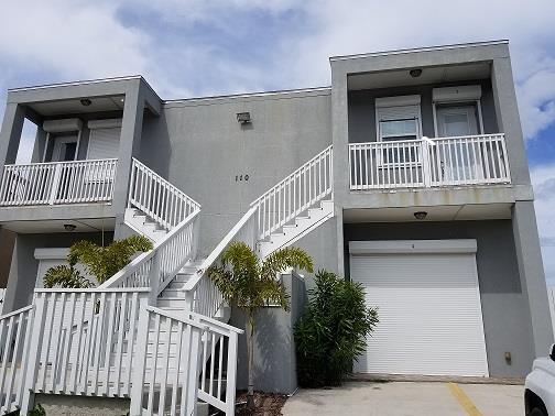 Foto principal - 110 E Retama St