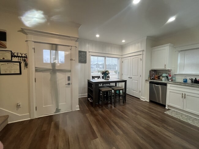 Foto del edificio - 22 Governors Blvd