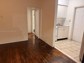 Building Photo - 1959 Taylor St