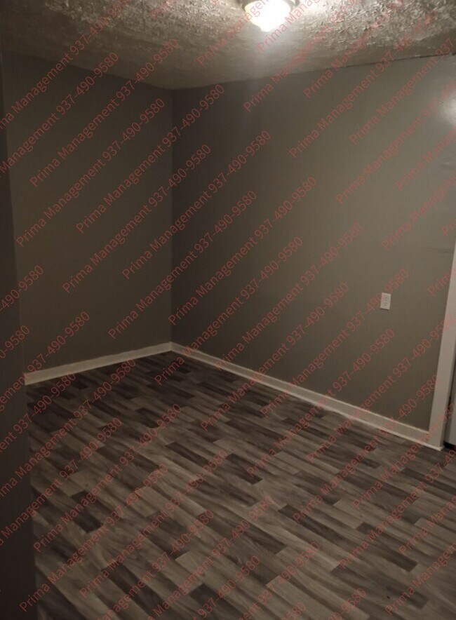 Photo - Cozy 3 Bed, 1.5 Bath, Convenient to I-70 and WPAFB House