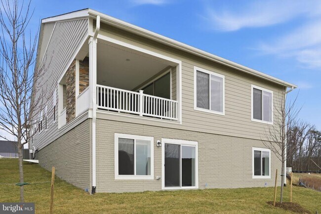 Building Photo - 112 BETONY Ct