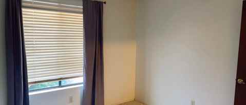 Foto del edificio - 8817 Littleoaks Way