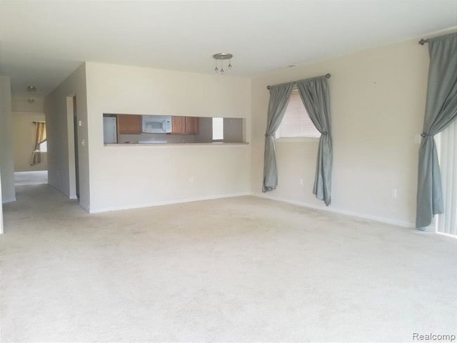 Building Photo - 22063 Fairlane Blvd