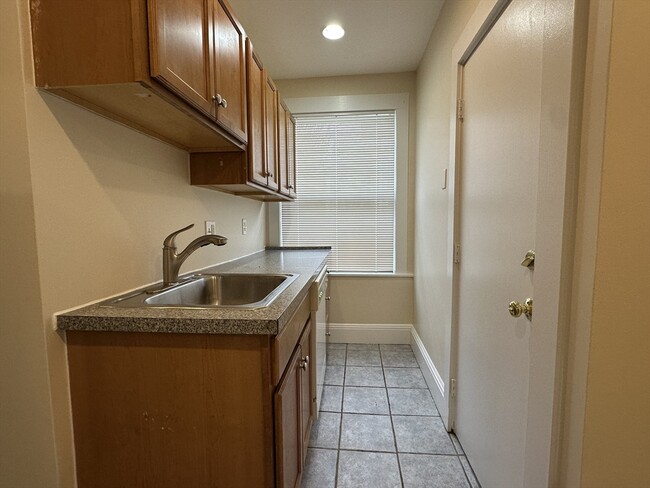 Foto del edificio - 56 Prentiss St