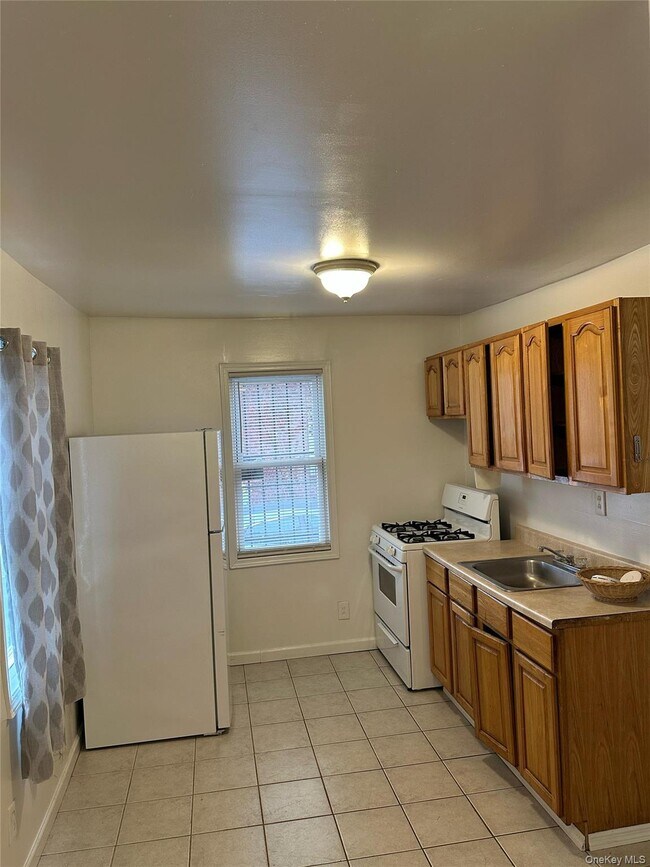 Foto del edificio - 107-09 156th St