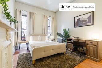 Building Photo - Room in Shared 4 bed/2 bath home in Hell's Kitchen