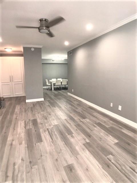Building Photo - 2255 Braeswood Park Dr