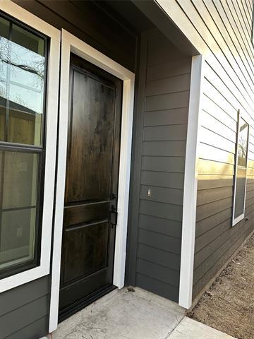 Building Photo - 415 S Glasgow Dr
