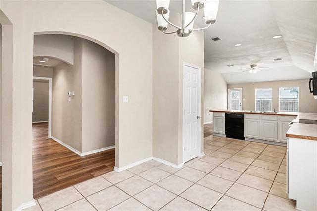 Foto del edificio - 633 Horn St