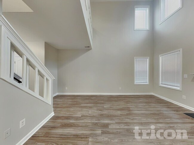 Foto del edificio - 3974 Cane Garden Dr