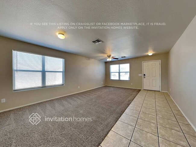 Building Photo - 2443 W Mobile Ln