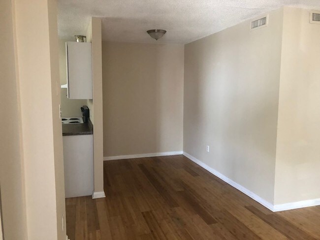Foto del edificio - 3721 Turnpike Rd