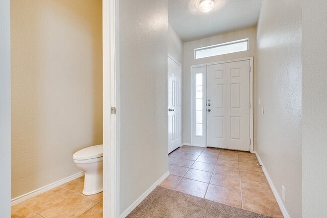 Building Photo - 4112 Macy Ln
