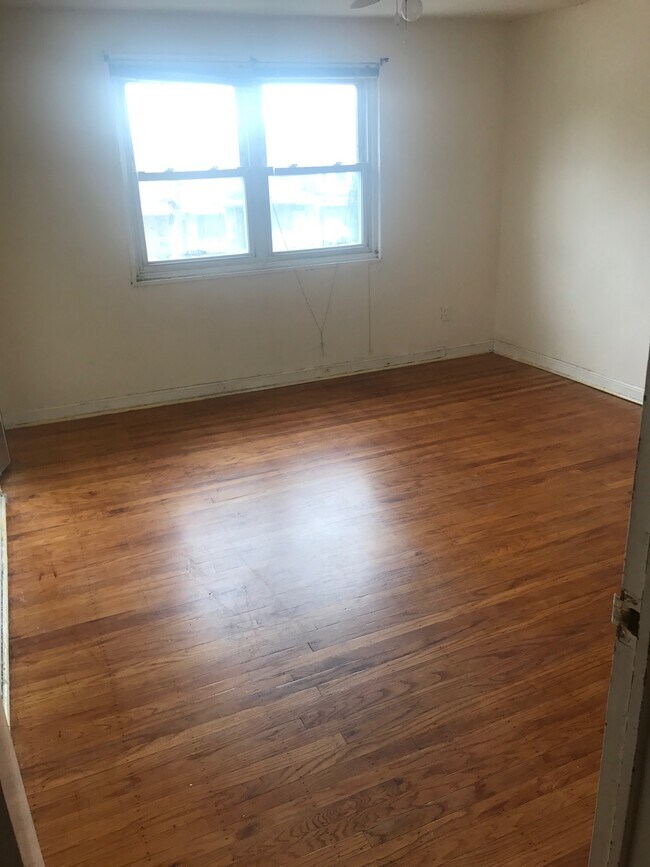 Foto del edificio - 2113 Church Ln