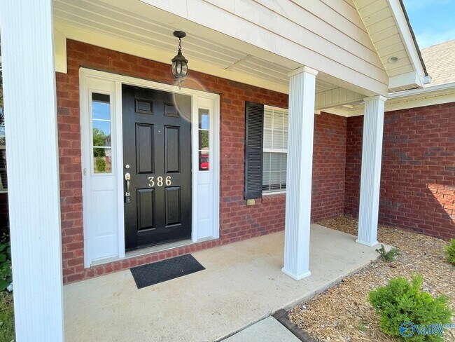 Building Photo - 386 Jasmine Dr