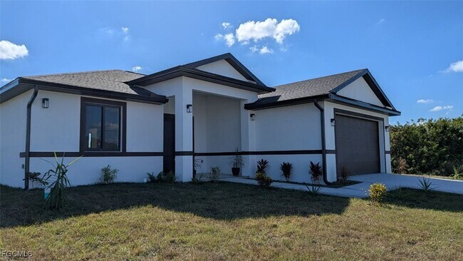Foto del edificio - 8033 Oakleaf Cir