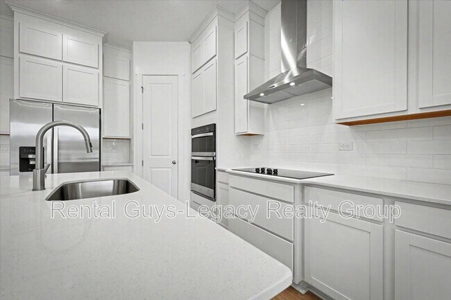 Foto del edificio - 5423 Bramhall Rd