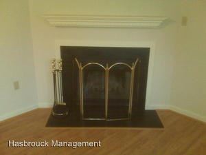Foto del edificio - 988 Towne Ln