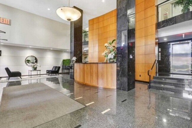 Foto del edificio - 1590 Anderson Ave