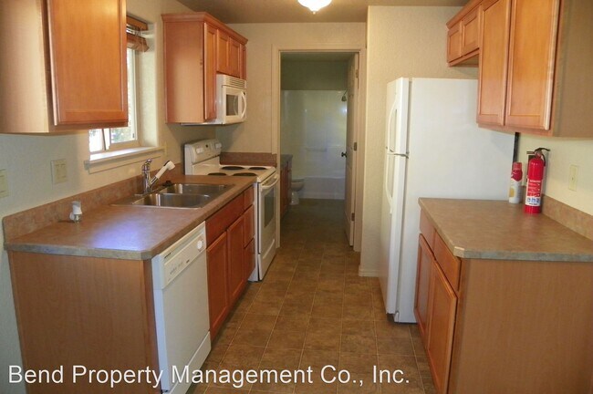 Building Photo - 1431 Lucinda Ct