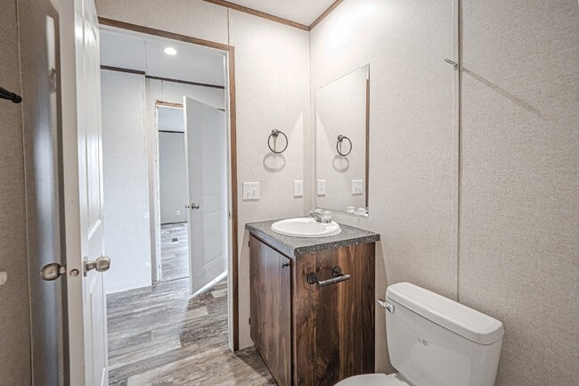 Building Photo - Spacious 3-Bed, 2-Bath Mobile Home at 2531...
