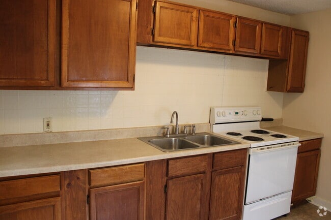Building Photo - 4347 E Bayley St